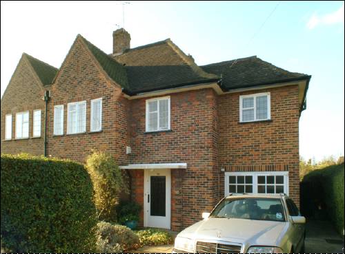 039 Ossulton Way